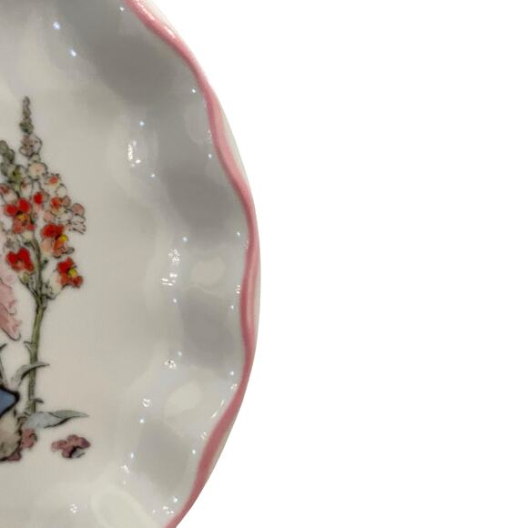 Beatrix Potter Peter Rabbit Easter Salad Plates Set of 4 Scalloped Pink Trim NEW - Picture 6 of 14